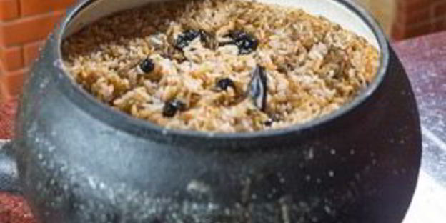 плов в чугунке в духовке