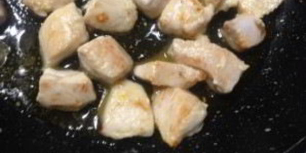 пп-паста из цукини с курицей и моцареллой