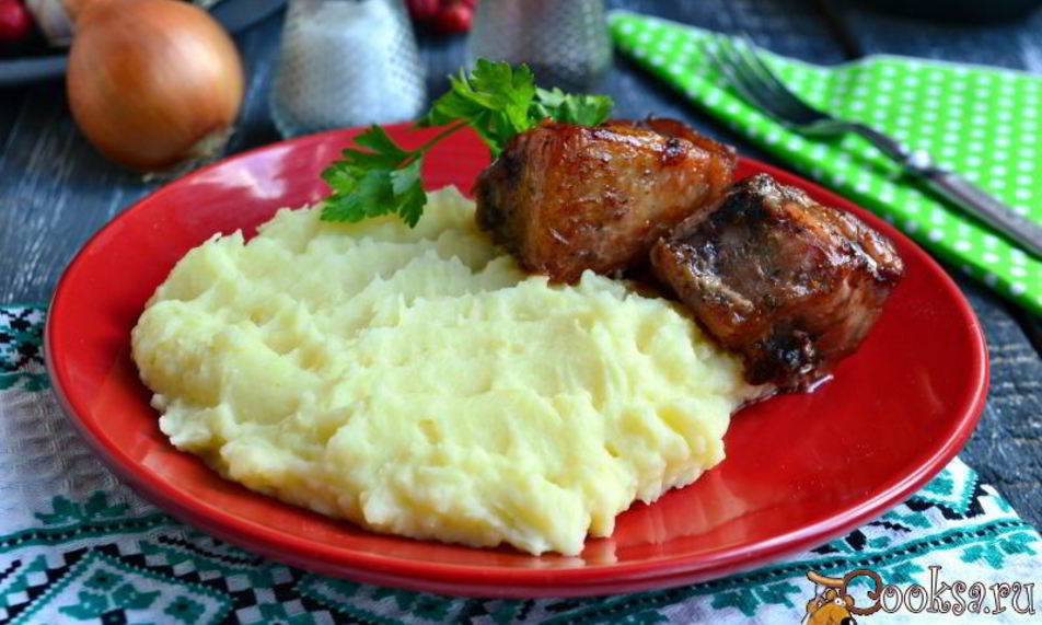 Рецепт пышного картофельного пюре с яйцома и сметаного