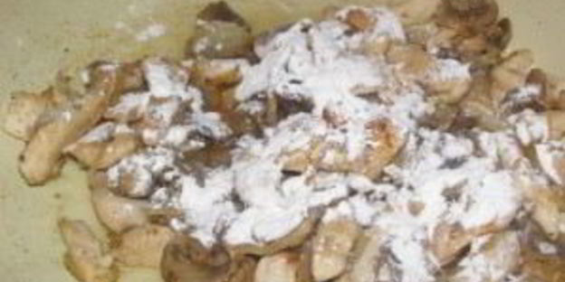 фрикасе из курицы с шампиньонами