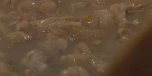 макароны с рагу из кролика