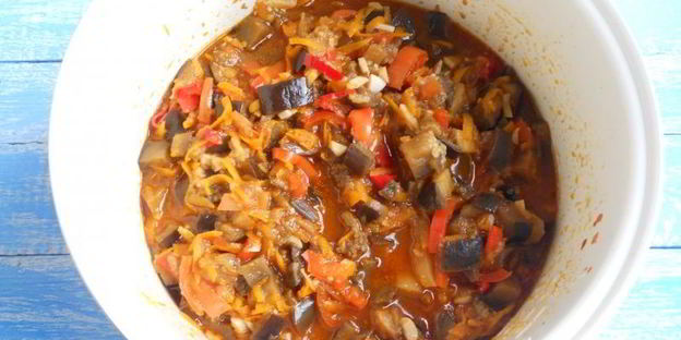 овощное рагу с баклажанами в мультиварке