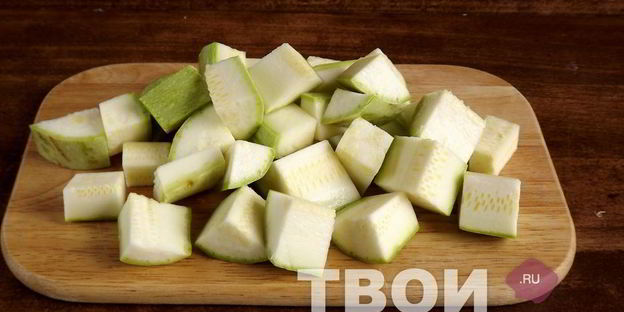 овощное рагу с фрикадельками