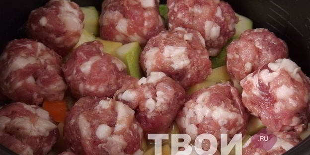 овощное рагу с фрикадельками