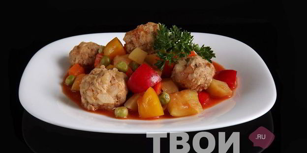 овощное рагу с фрикадельками