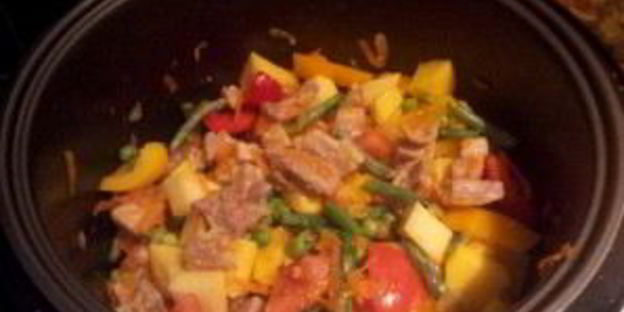 рагу из свинины в мультиварке