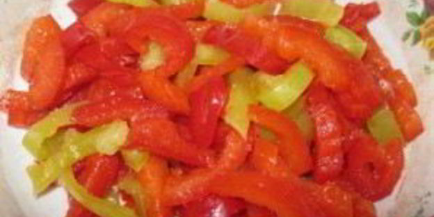 рагу с мясом и стручковой фасолью в горшочке