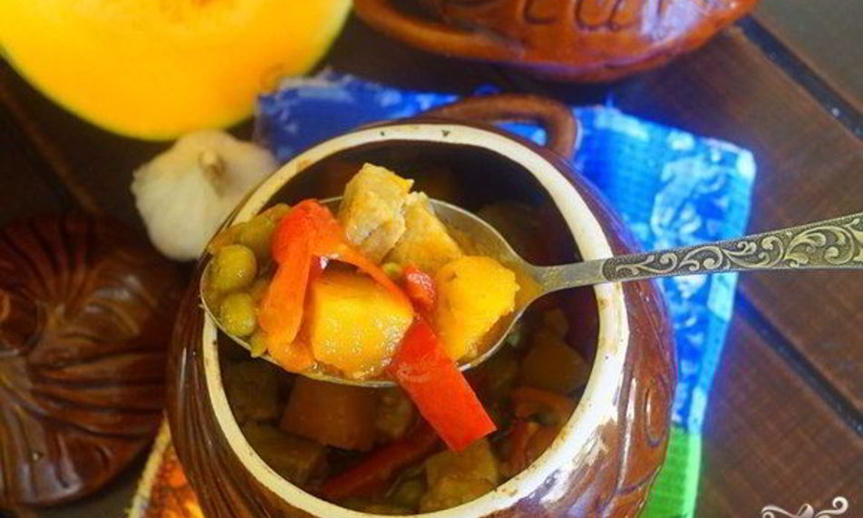 Рецепт рагу со свининой в духовке