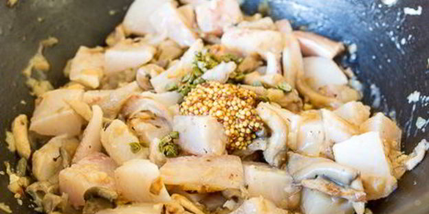 рыбное рагу с вешенками