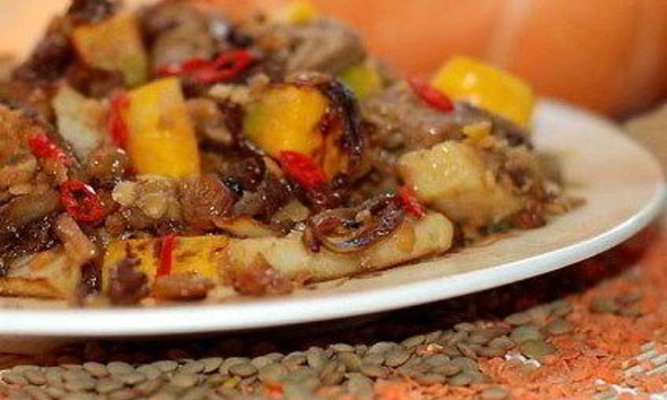 Рецепт тыквенного кисла-сладкого рагу с чечевицей