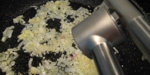 веер из баклажана с куриным рагу