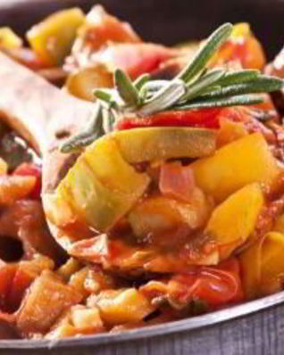 Рататуй с мясом и картошкой