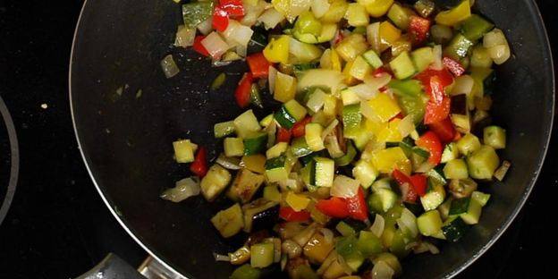 рататуй в корзинке