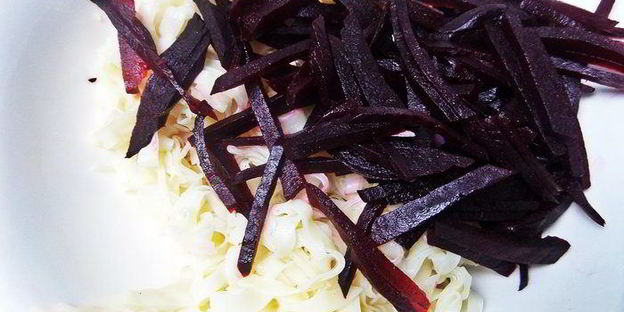 рисовая лапша с рыбой и овощами