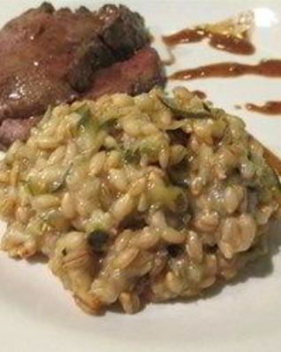 Ризотто из перловки с кабачками