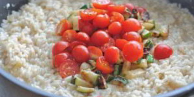 ризотто с кабачками и помидорами