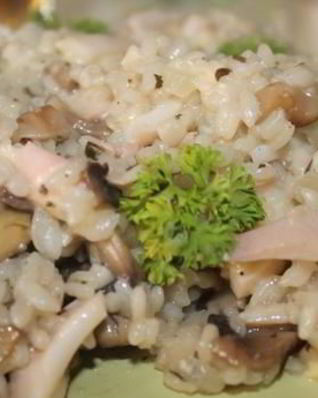 Ризотто с кальмарами