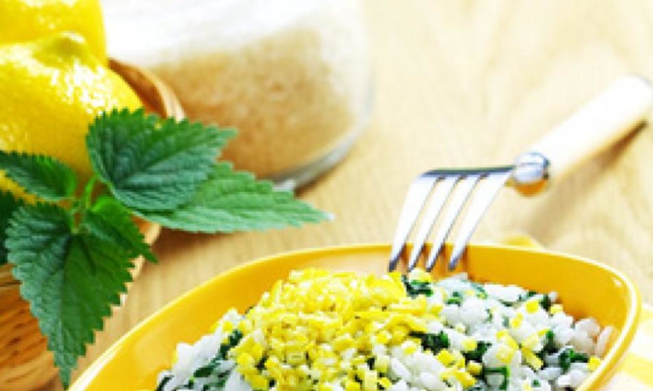 Рецепт ризотто с крапивой и лимоном