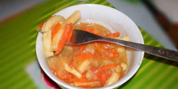 кальмары с овощами под соусом