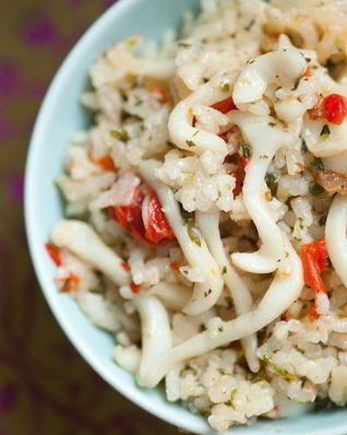 Кальмары с рисом в мультиварке