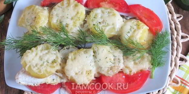 хек с картошкой в духовке