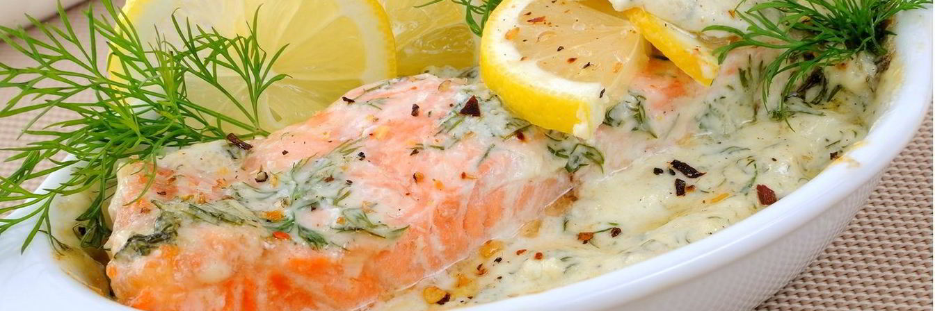 Красная рыба в сливочном соусе в духовке