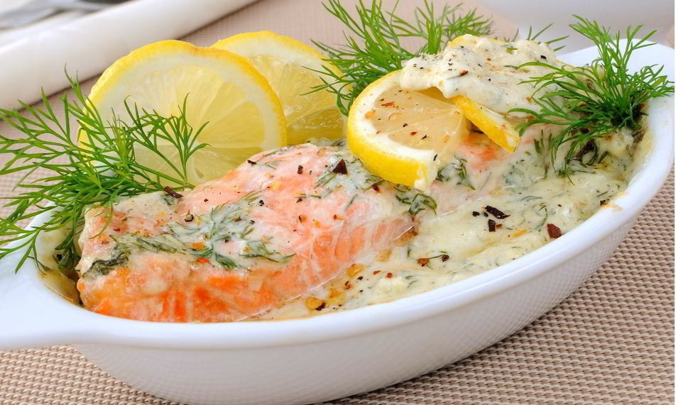 Рецепт красной рыбы в сливочном соусе в духовке