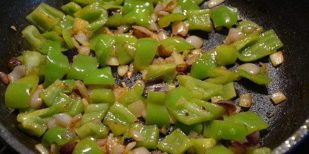 креветки в горшочке по-турецки