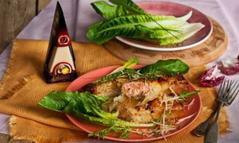 Рецепт лосося в хрустящем тесте с сыром и шпинатом