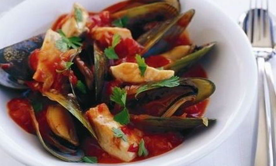 Рецепт мидий тушеных в томатном соусе