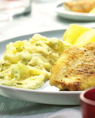 Морской окунь с квашеной капустой