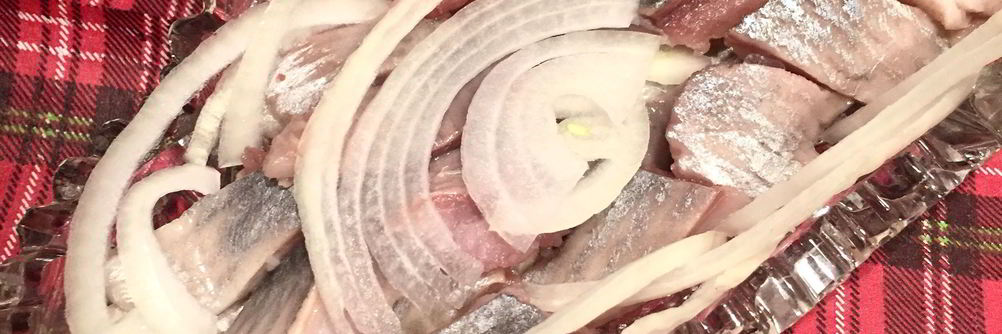 Селедка с луком