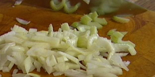 семга со сливочным соусом из белого вина и мидий