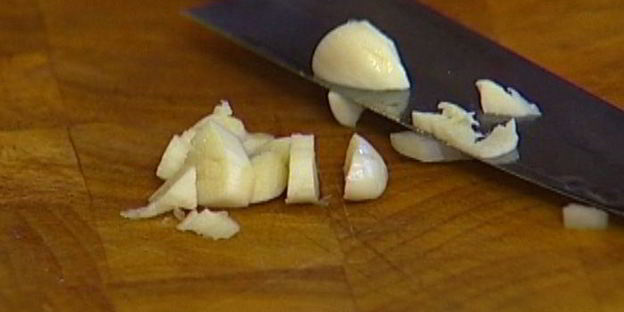 семга со сливочным соусом из белого вина и мидий