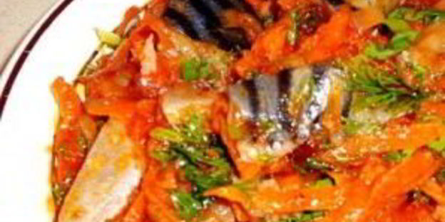 скумбрия с морковью