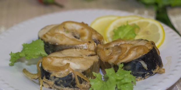 скумбрия в горчичном соусе запеченная