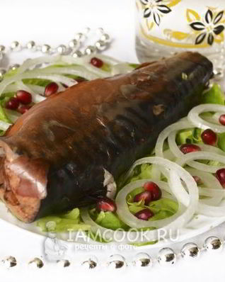 Скумбрия в луковой шелухе за 3 минуты