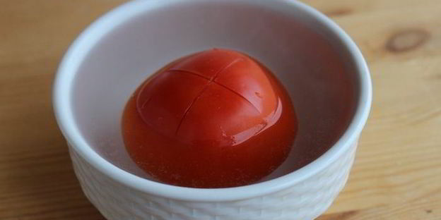 сливочные креветки, запеченные в цукини