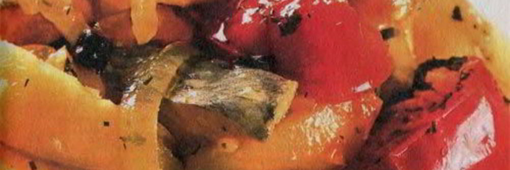 Треска по-селянски, в горшочках