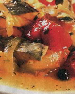 Треска по-селянски, в горшочках