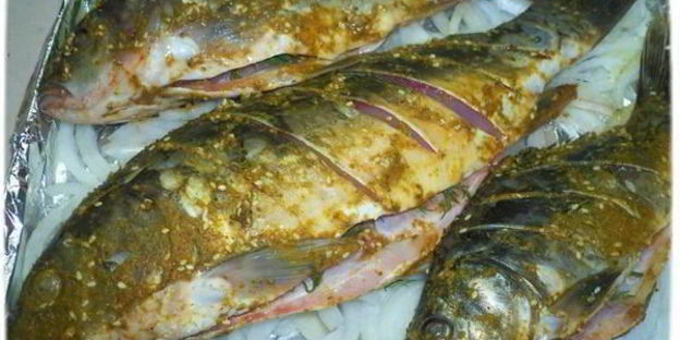 запеченные зеркальные карпы