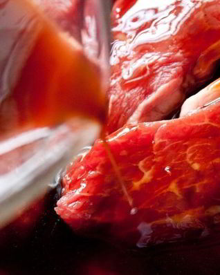 Брусничный маринад для шашлыка