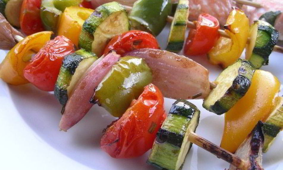 Рецепт летних овощных шашлычков-гриля