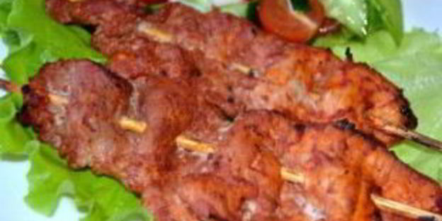 шашлычки из свинины на шпажках в духовке