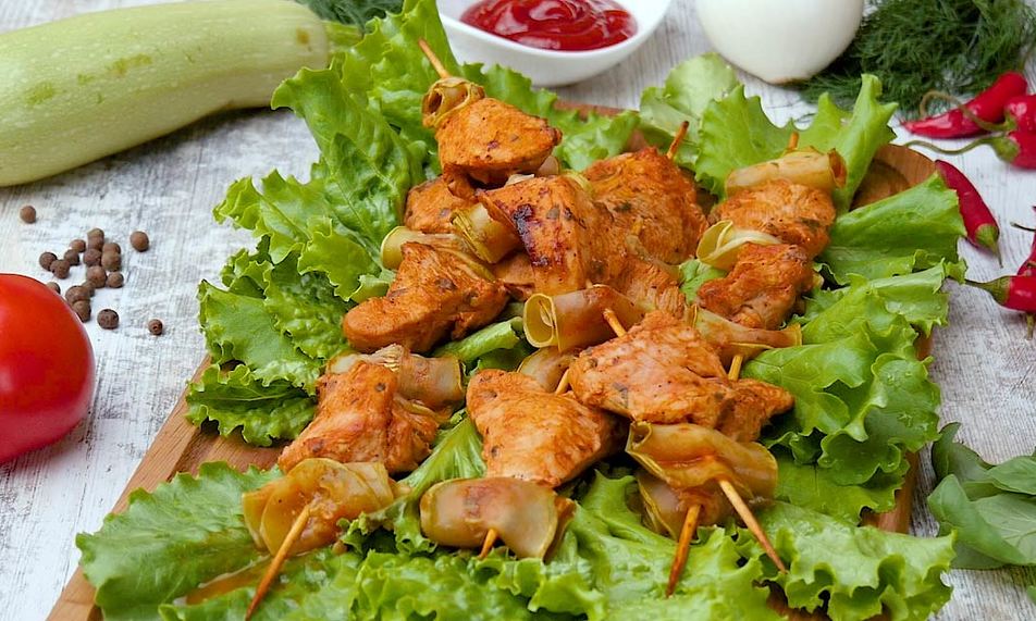 Рецепт шашлыка из индейки с кабачком