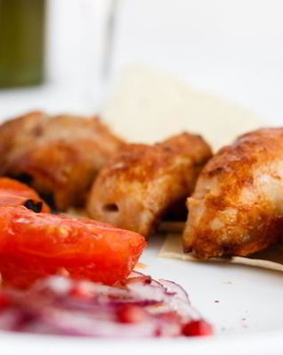 Шашлык из курицы с овощами