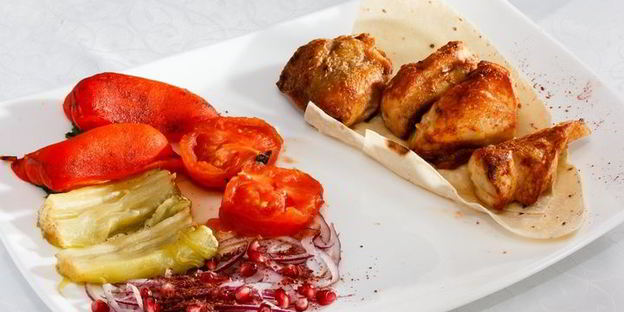 шашлык из курицы с овощами