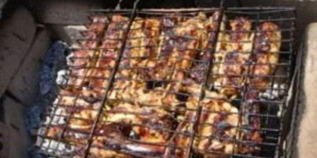 шашлык из ребрышек свинины