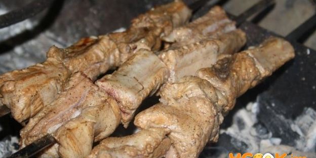 шашлык из ребрышек