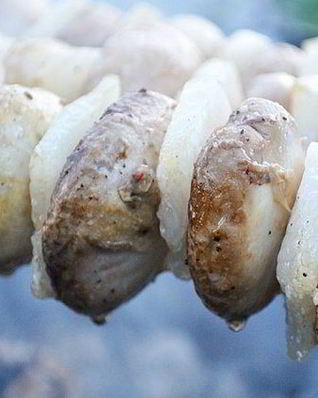 Шашлык из шампиньонов